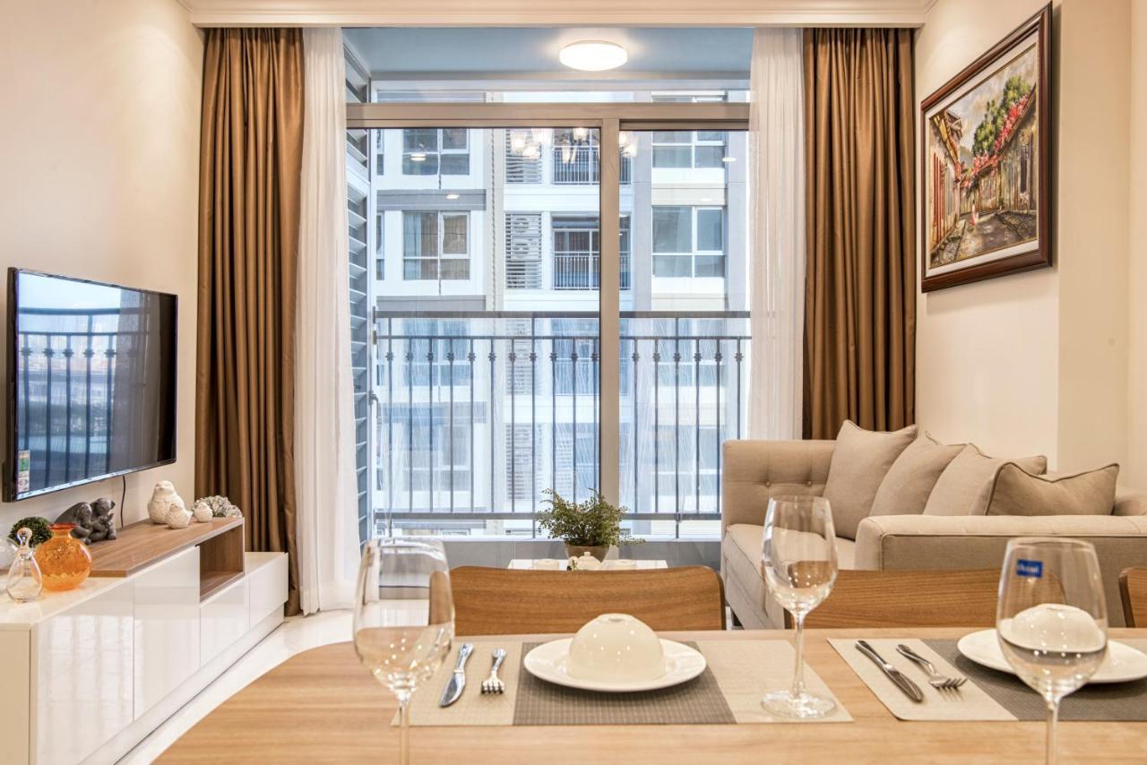 Luxury Vinhomes Central Park Хошимин Екстериор снимка